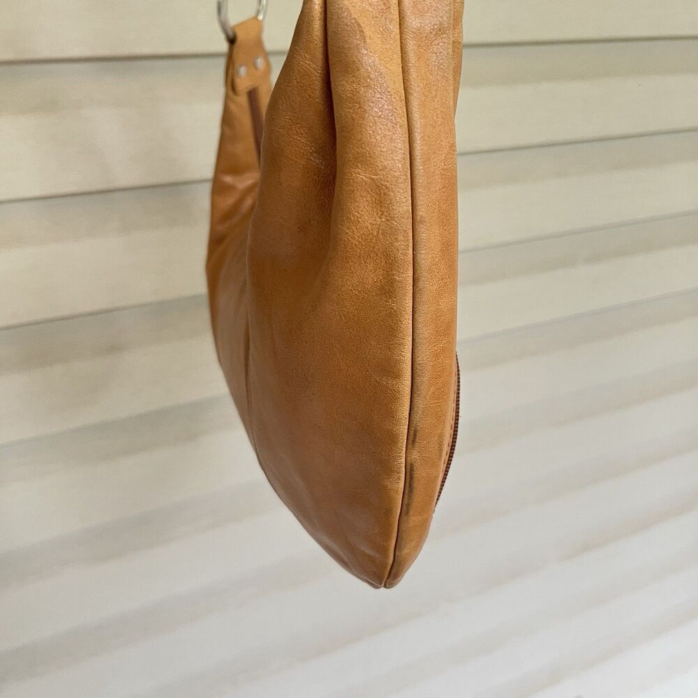 Hobo International Cashew Leather Eclipse Medium Hobo Crescent Bag - Picture 2 of 12